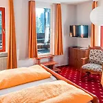 Carlsruh Hotel