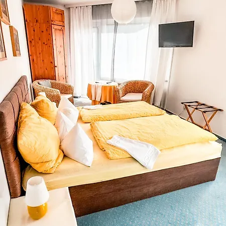 Carlsruh בראונלאגה