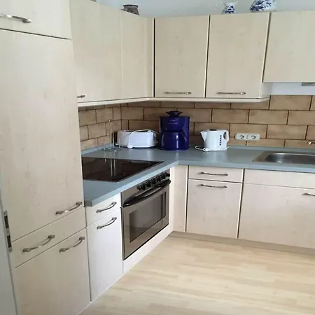 Carlsruh מלון 3*